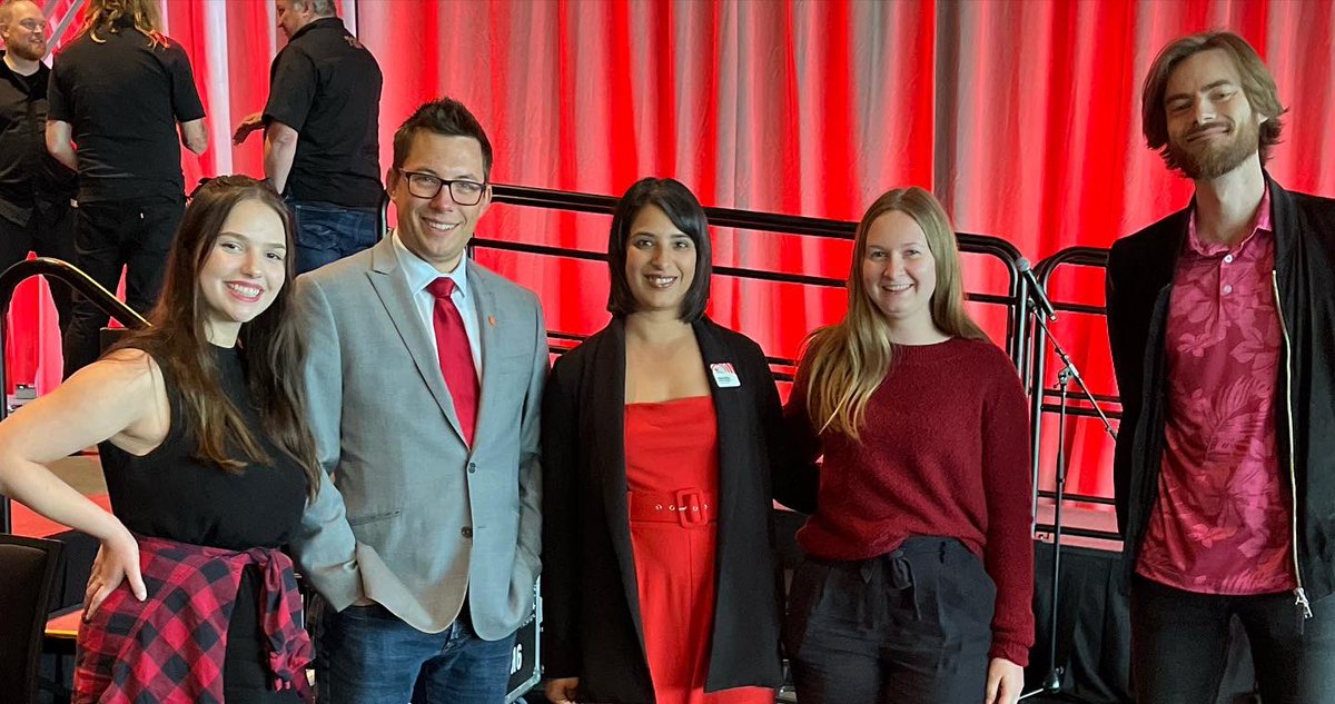 Yesterday was an incredible @myunitedway Kickoff luncheon at the incl. an inspirational keynote by @ashleycallingbull 

Proud to continue co-chairing the #WomenUnited Cabinet and celebrate one of our core funders with my @bgcbigs crew! 

#UWchangemakers #myunitedway #DoLocalGood