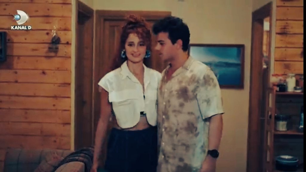 IvanytskaLina's tweet photo. Between them, there is such innocent cuteness, shyness, and purity🥹💖🤍
#Dönence #NazliCetin @nazcetnn #CanKızıltuğ #SerBer https://t.co/PYqGtBgIlG