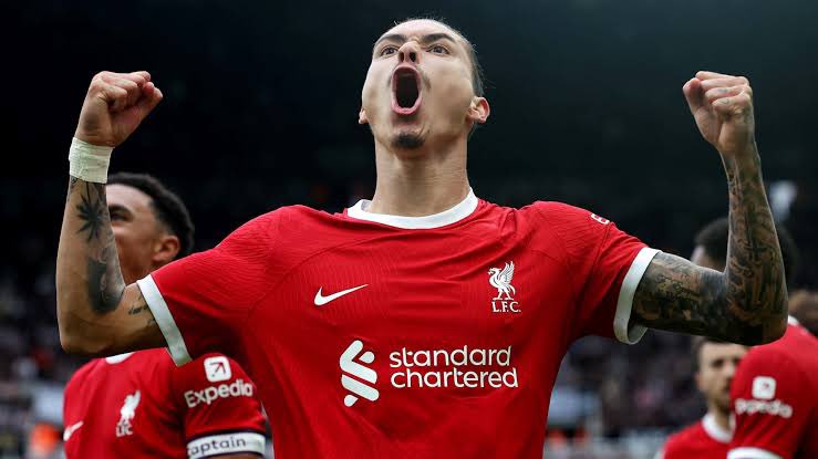 DeviousDarwin's tweet photo. @LFC It’s time. Release the beast 😈 https://t.co/EHOqwW6WxC