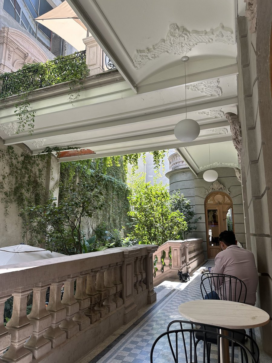 katekiewel's tweet photo. The new Yayem Y Casita is stunning in Mexico City! Can’t wait to host Founders &amp; Builders Breakfast Social for Mexico Tech Week on 10/24! 🇲🇽 https://t.co/A6b9dASbzn
