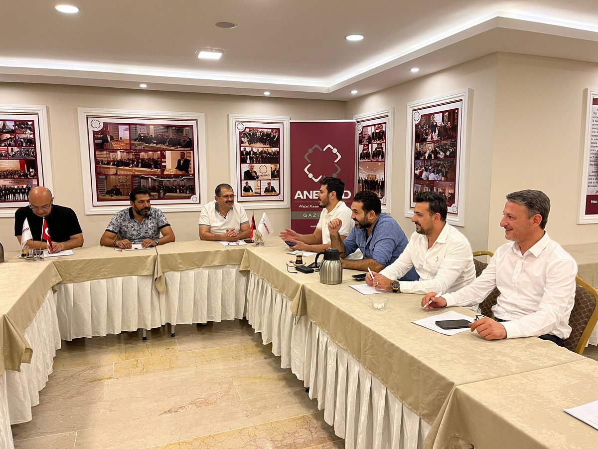 Anesiad Gaziantep Şubesi yönetim kurulu toplantımızı şube başkanımız İdris Tekin  başkanlığında gerçekleştirdik.
#anesiad #helalkazanç #adilpaylaşım