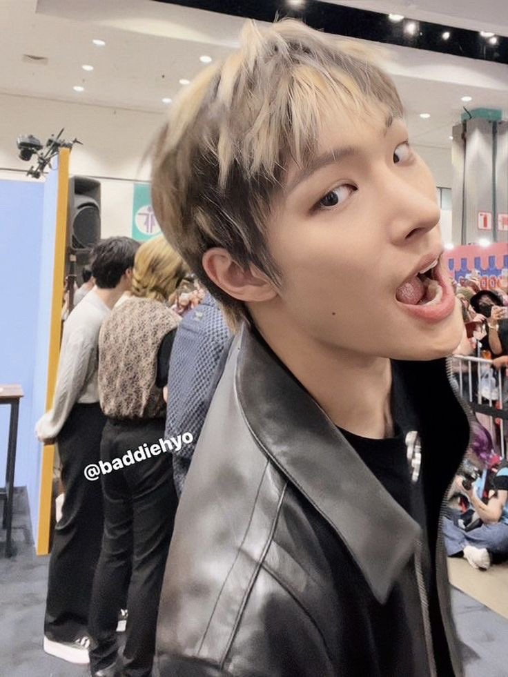 minkithink's tweet photo. mingi of the day https://t.co/Ne8kTHKqdY