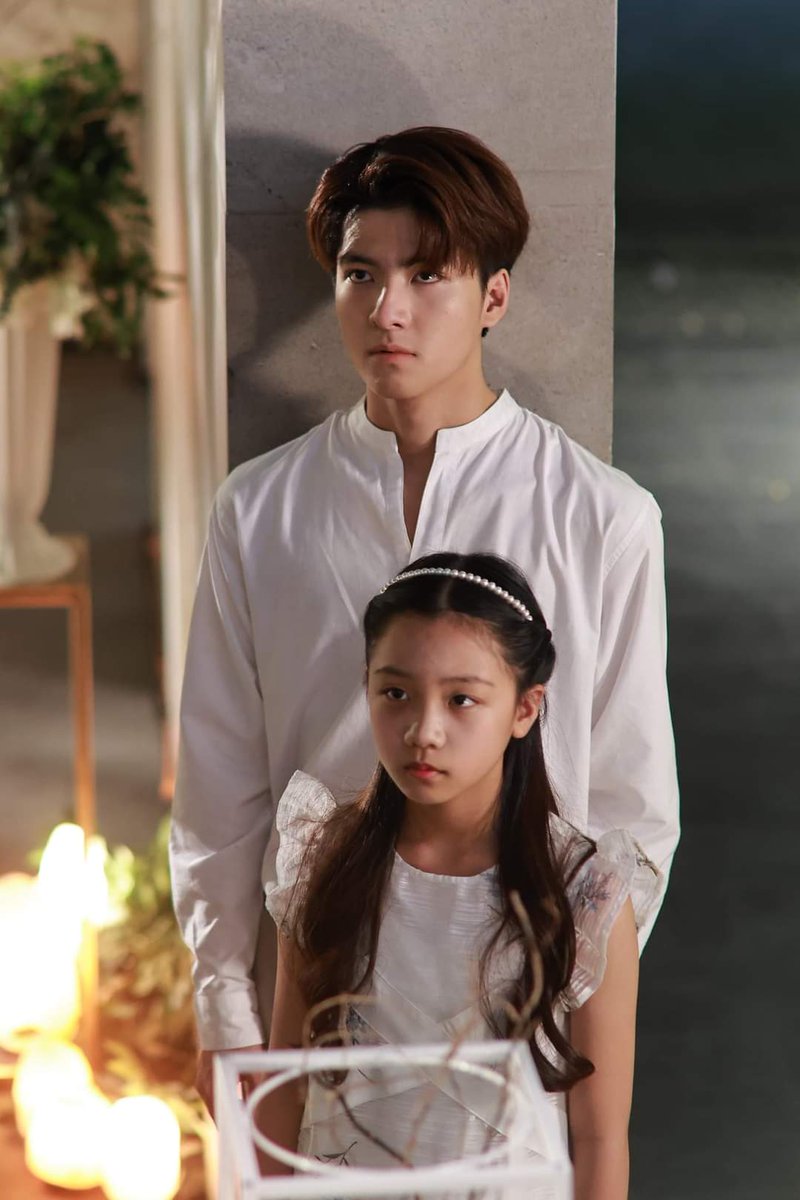 areekup's tweet photo. หึมมม มันน่าน้อยใจจริงเชียว แม่อุตส่าห์ไปตามกลับบ้าน...งั้นไปอยู่กะแม่ลำยองเลยค่ะวัน 😅😅 วันนี้เน็ตบ้านทรูแรงดีจัง ดูออนไลน์ไม่กระตุกเลยแหะ 📺👍🏻 
#เกมรักทรยศEP11 #TrueOnline https://t.co/pdimEGG92P