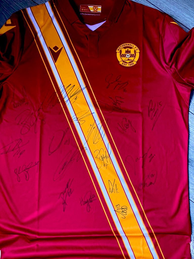 Final few days ahead of #GreatScottishRun. Official race 13 of 2023. 

As part of my fundraising for @NSPCC I have a signed #Motherwell away shirt donated by @liamm_kelly.

Each £5 donation entered into the draw on 8/10. 

greatnorthrun2023.enthuse.com/pf/andy-ross