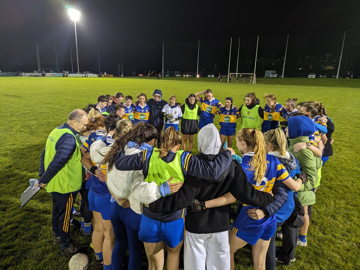 CastleknockGAA's tweet photo. Senior Championship -Relegation Playoff

Full time
Castleknock :4-11(23)
St Brigids:2-6(12) 

Well done to the team and management who secure senior status for next season.

#CastleknockAbú💙💛 https://t.co/U8UDlMqPFJ
