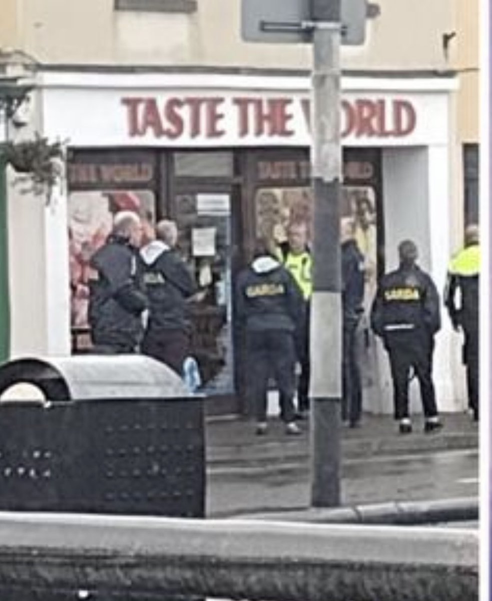 A street in the town centre of #ballina #comayo has been sealed off for what is allegedly a hostage situation. I hope everyone is ok.