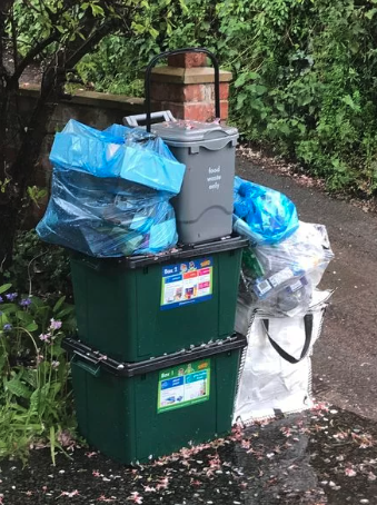 davidpatrick's tweet photo. yep, in the same week that Rishi spoke about getting rid of #7Bins, our new ones have just arrived from South Hams District Council... https://t.co/5hmKF9m2rY