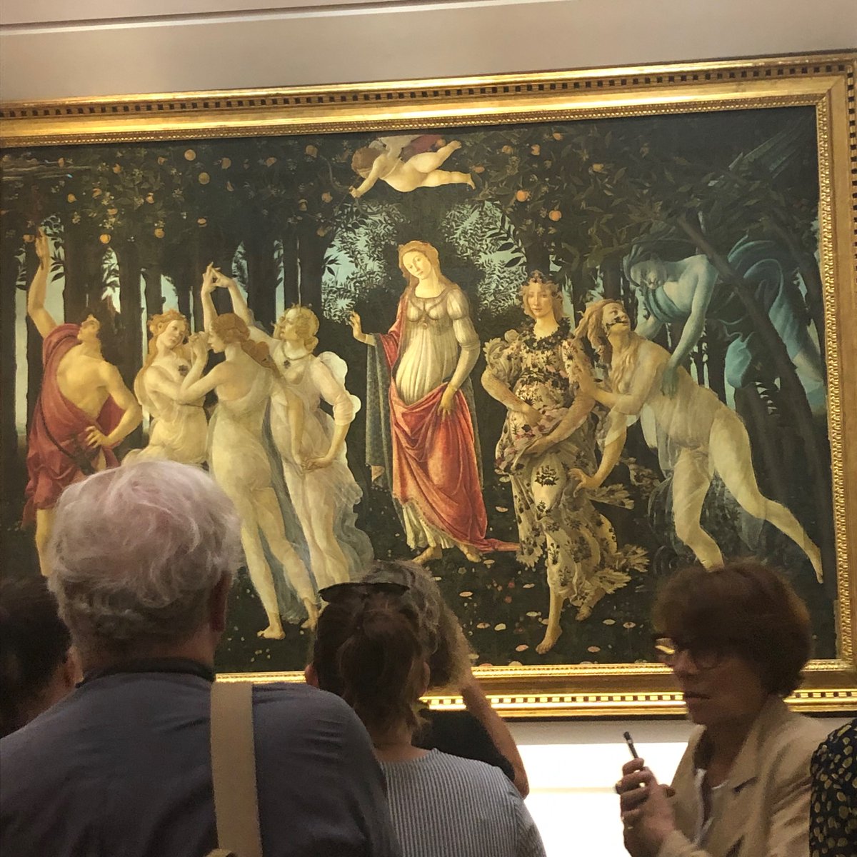 Shingayi_Manske's tweet photo. @Culture_Crit Botticelli’s Primavera in the Uffuzi Gallery. https://t.co/8L90HM91zz
