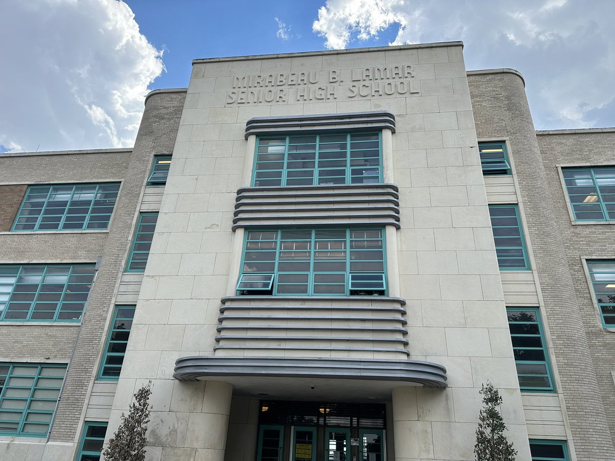 MarcG14Line's tweet image. #LBlock #txhsfb