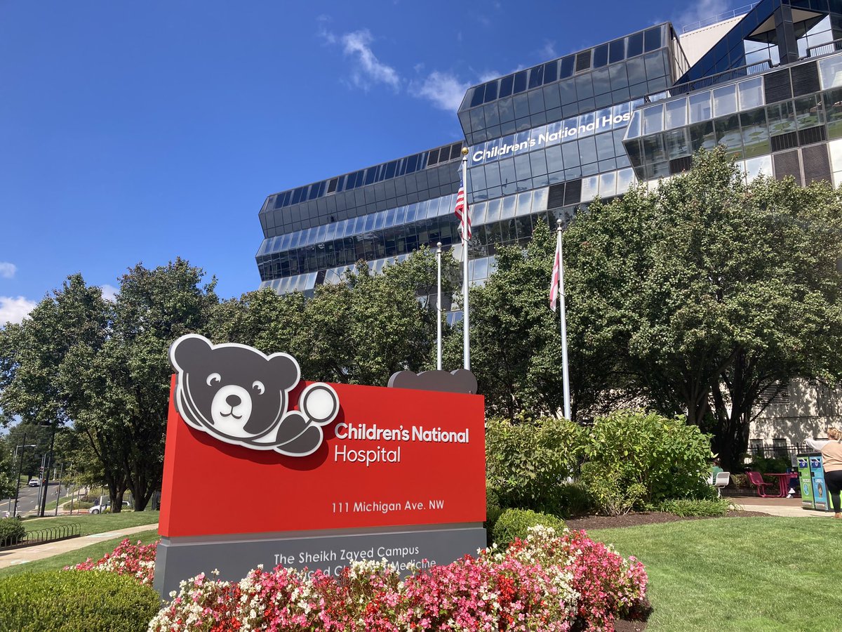 Super excited to be spending the next 2 months at the Children’s National Hospital <a href="/polerlab/">polerlab</a> in Washington, DC on a #BogueFellowship from <a href="/UCLLifeSciences/">UCL Faculty of Life Sciences</a> researching language plasticity in paediatric epilepsy 🧠 🇺🇸