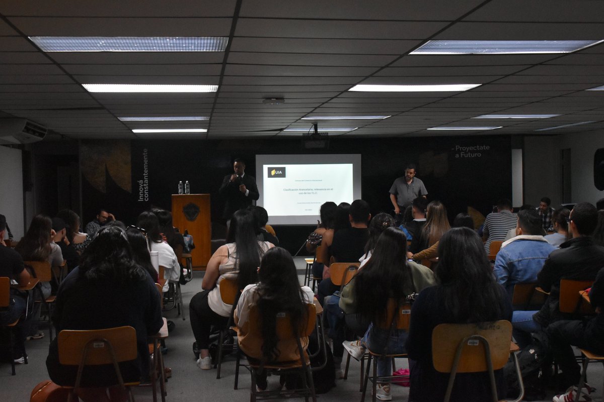 Universidad Internacional de las Américas tweet media