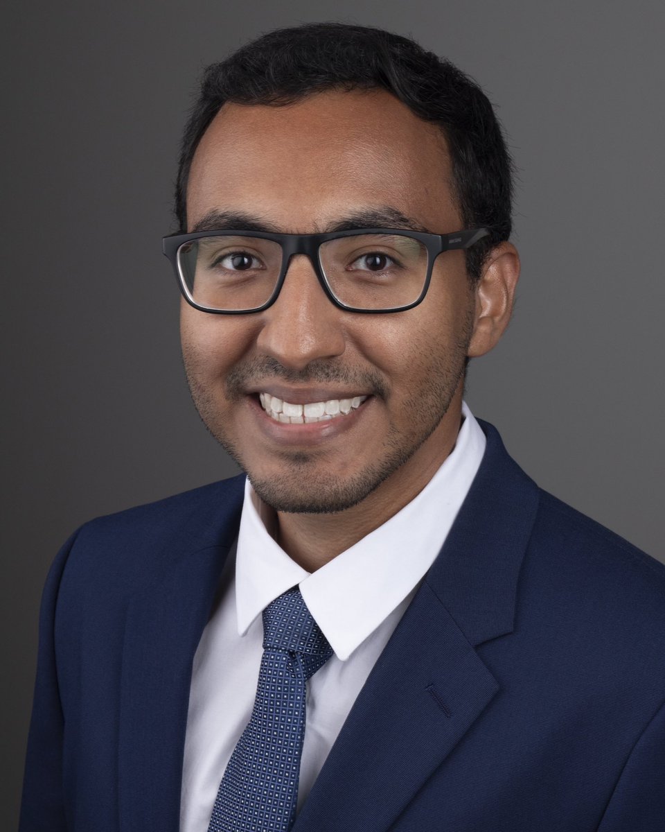 CamiloAv97's tweet photo. Hello #MedTwitter 

I’m Camilo Avendano, from Colombia 🇨🇴 I’m currently doing research at @BIDMChealth and applying to #InternalMedicine 

Ready to embrace this new chapter of learning, growth, and patient care 🩺

Happy to connect with peers &amp; mentors 📚 #MedEd #IMG #Match2024 https://t.co/fsbY0p6gKM