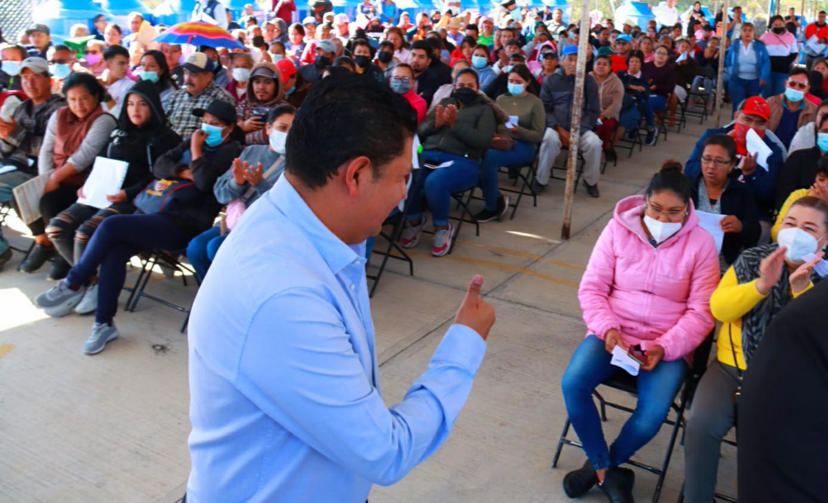 CadereytaDeMon's tweet photo. Entregamos más de 500 cisternas para el almacenamiento de agua, una acción valiosa que promueve la cultura del cuidado del agua en Cadereyta. 
Cada gota cuenta, y estas cisternas ayudarán a conservar y utilizar el agua de manera más eficiente.
#CadaGotaCuenta #TeQuieroCadereyta https://t.co/YHbWBCZZ0E