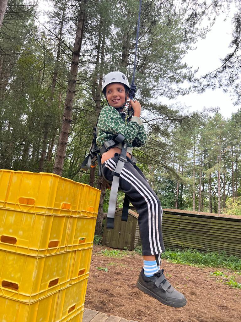 stjohnscen20's tweet photo. Coming down after a successful climb to the top of the tower! #TeamBuilding #TowerBuilding https://t.co/C6Ji4KOO52