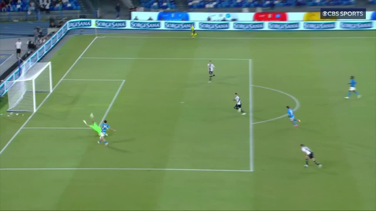 Khvicha Kvaratskhelia has his first goal in 7 months!  🪄