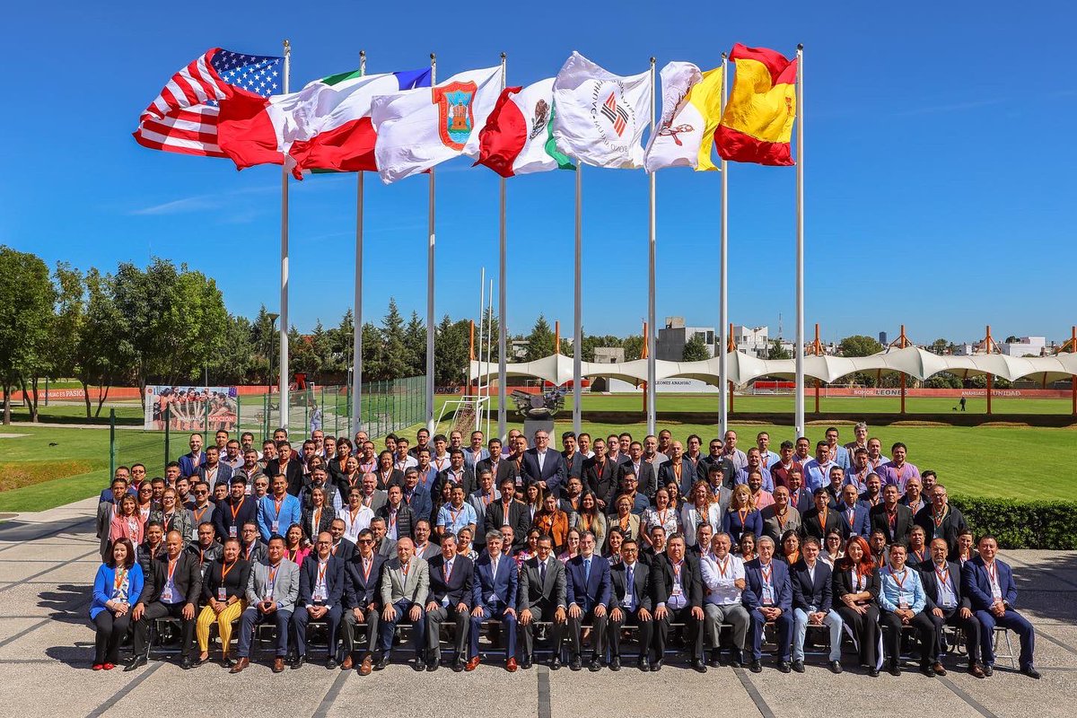Universidad Anáhuac Puebla tweet media