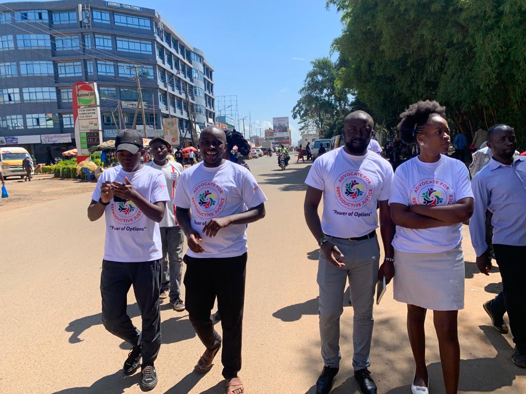 a wonderful day . international deaf awareness week  ,with the kakamega deaf association community @OdariMurabwa @network_and @KakamegaJamii @kcwepkenya @danielmadikha