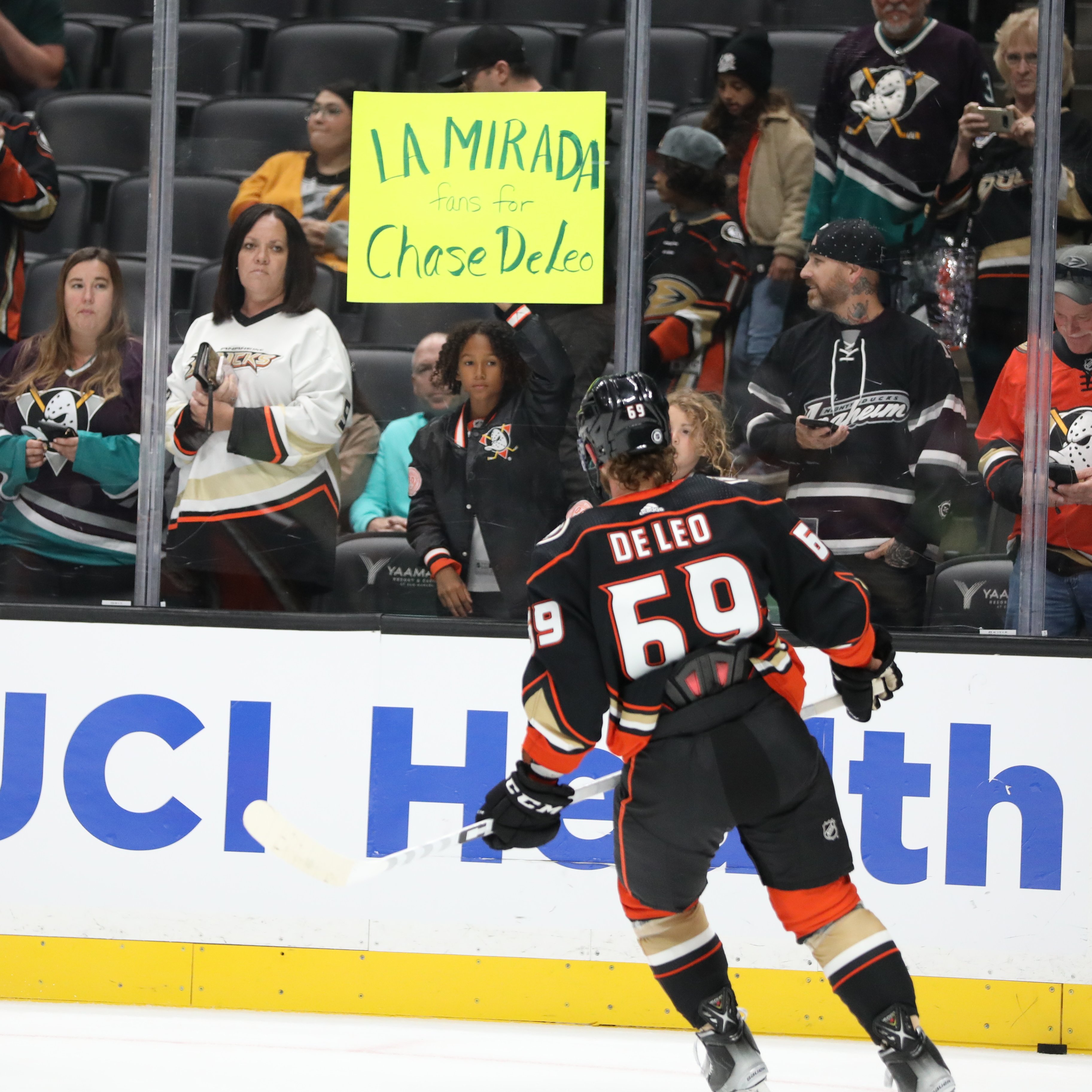 Get your game-used equipment! Join us at Honda Center on 6/10. #FlyTogether