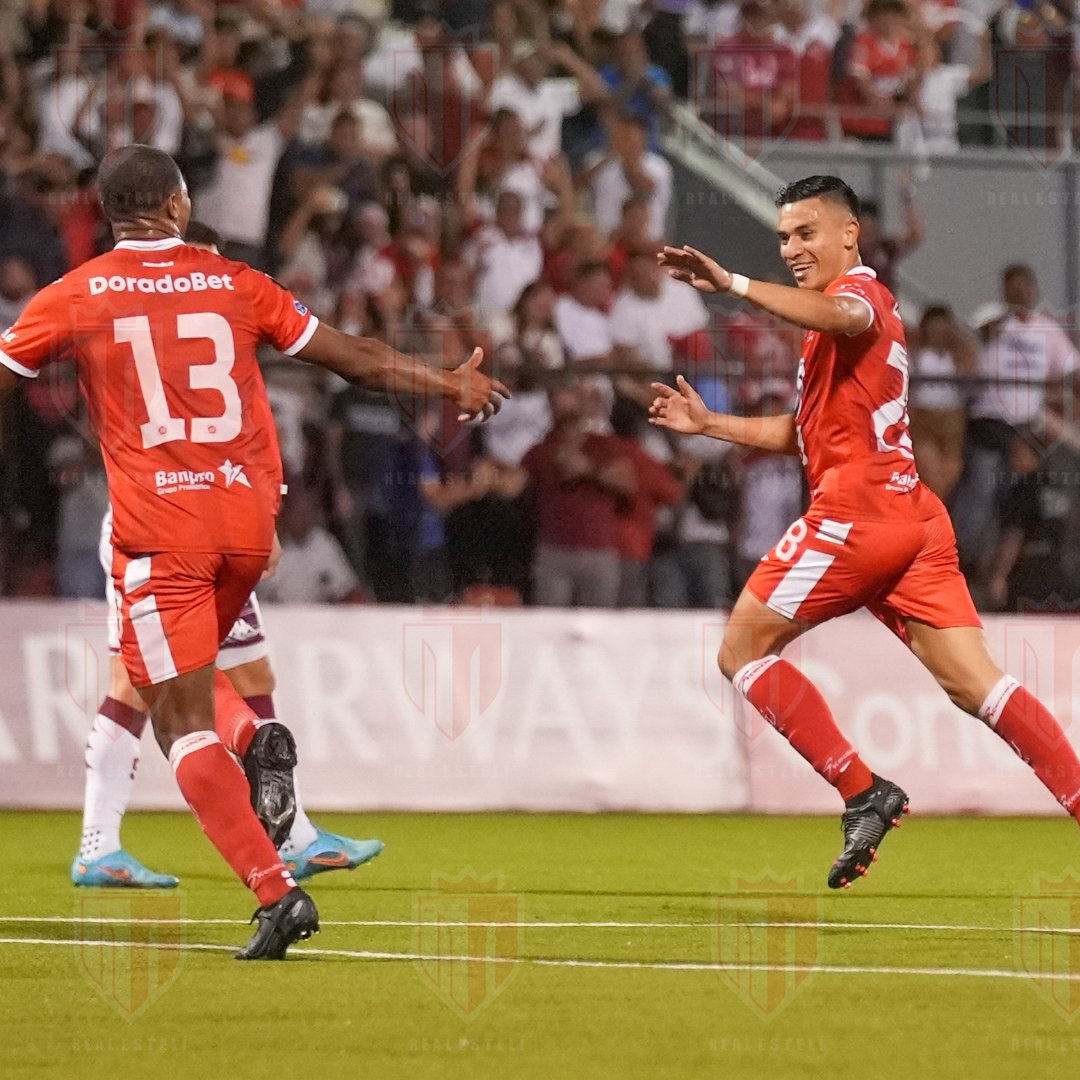 realestelifc's tweet photo. @Tigo_Nicaragua 🔴 ¡¡¡VICTORIA ROJIBLANCA!!! ⚪

😎 El Bicampeón Nacional se queda con el triunfo 1-0 como local en la ida de cuartos de final correspondientes a Copa Centroamericana 🚂���🇹

⚽ Bancy Hernández ➡ ⏱ '10 https://t.co/MmaTSNYXC9
