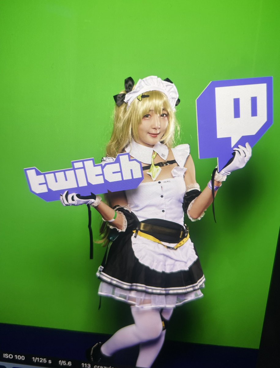 Twitch Japan booth 日焼け後のコスはあかんわ。#twitchjapan #twitchstream #cos #NIKKE #TGS2023 #コスプレイヤーさんと繋がりたい