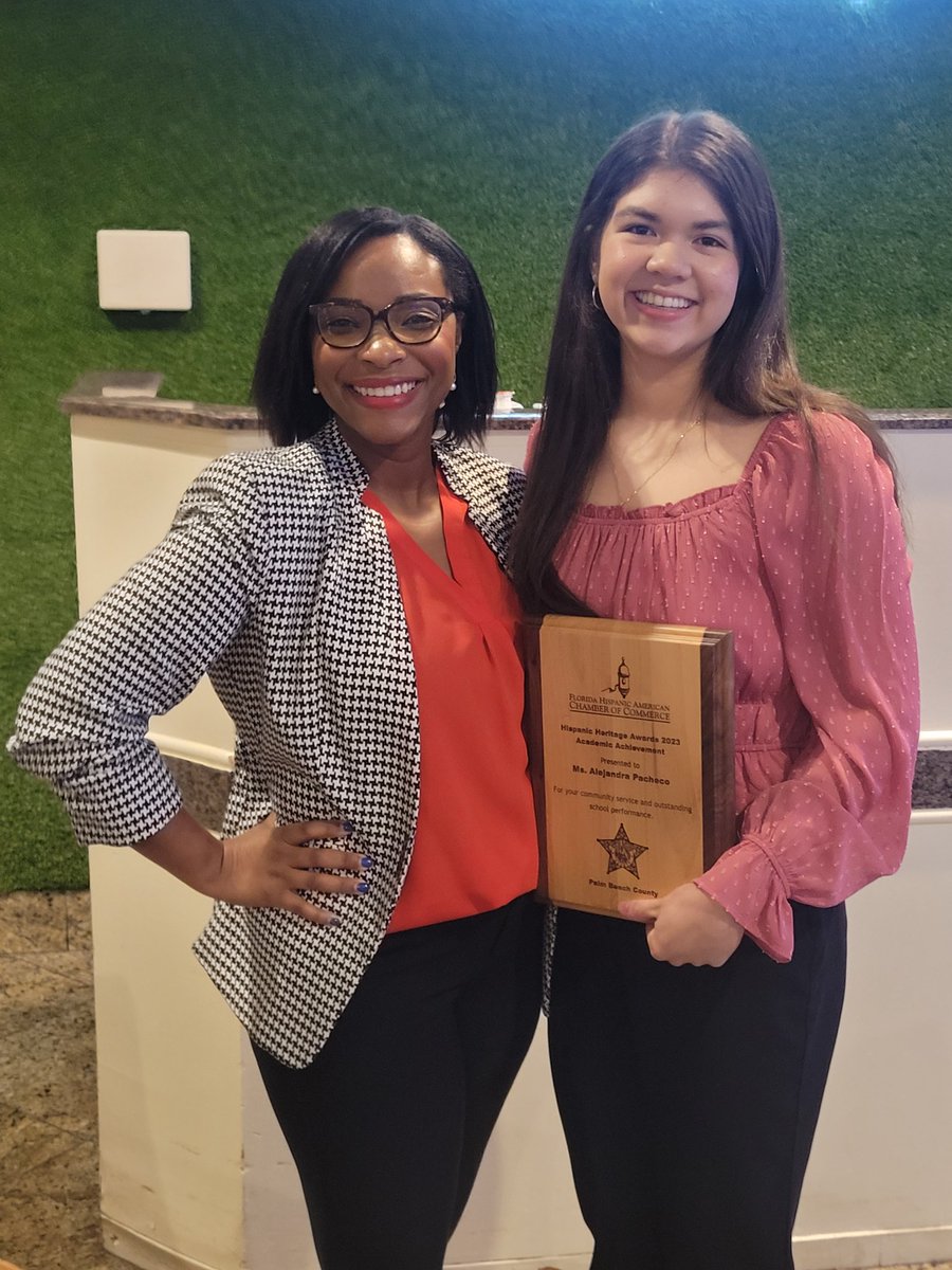 Congratulations, Alejandra! What an honor it was to celebrate your award tonight. Thanks to the FHCC for the Hispanic Heritage award presented for outstanding academic achievement. I'm so proud of you, Alejandra! @bocaratonhs @southPbcsd @pbcsd