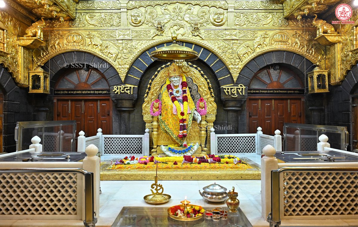SSSTShirdi's tweet photo. *!! ॐ साई राम !!*
*श्री साईबाबा संस्थान विश्वस्त व्यवस्था,शिर्डी*
*!! ॐ Sai Ram !!*
*Shri Saibaba Sansthan Trust, Shirdi*
≈≈≈≈≈≈≈≈≈≈≈
*आरती :-शिर्डी माझे पंढरपुर* 
*गुरुवार २८ सप्टेंबर २०२३*     
*Aarti :-Shirdi Majhe Pandharpur*
*Thursday 28 September 2023* https://t.co/cK7a2ntEQF