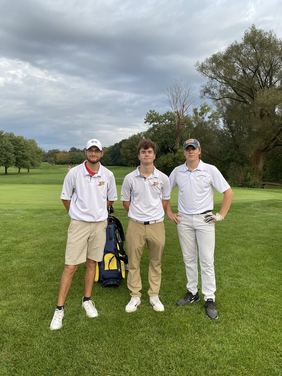 Won our last home match and Senior Day vs C. Falls 170-199. Thank you to Alex, Bodie and Dylan for their dedication and hard work over the years. Appreciate you guys!!