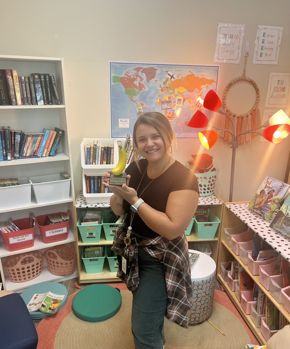 This “Banana of the Week” goes to Miss. Abby Anderson for her admirable enthusiasm for student creativity. Congratulations Abby! ⁦<a href="/SwaimRobin/">White Oak Principal</a>⁩ ⁦<a href="/WhiteOakElem/">White Oak Elementary</a>⁩