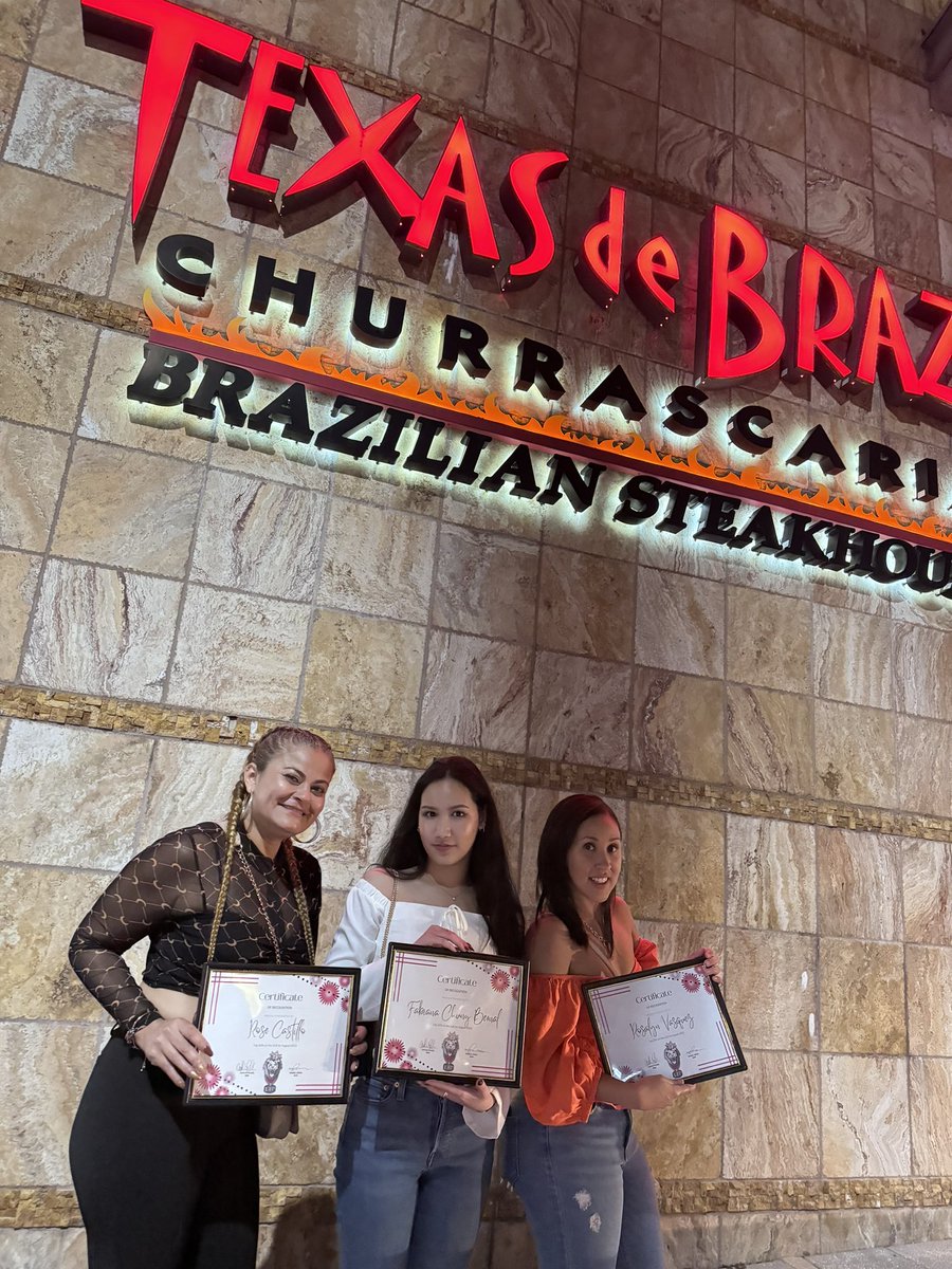 Celebrating our in store contest winners for last month! Top 20% squad! Aiming for nothing but the best!  Super proud to be part of this team!!  <a href="/TonyCBerger/">Tony Berger</a> <a href="/GHengtgen/">Greg Hengtgen</a> <a href="/FLUncarrier/">Jonathan Villegas Villalta (JV)</a> <a href="/BrittHinchcliff/">brittany hinchcliff</a> @MagentaCait