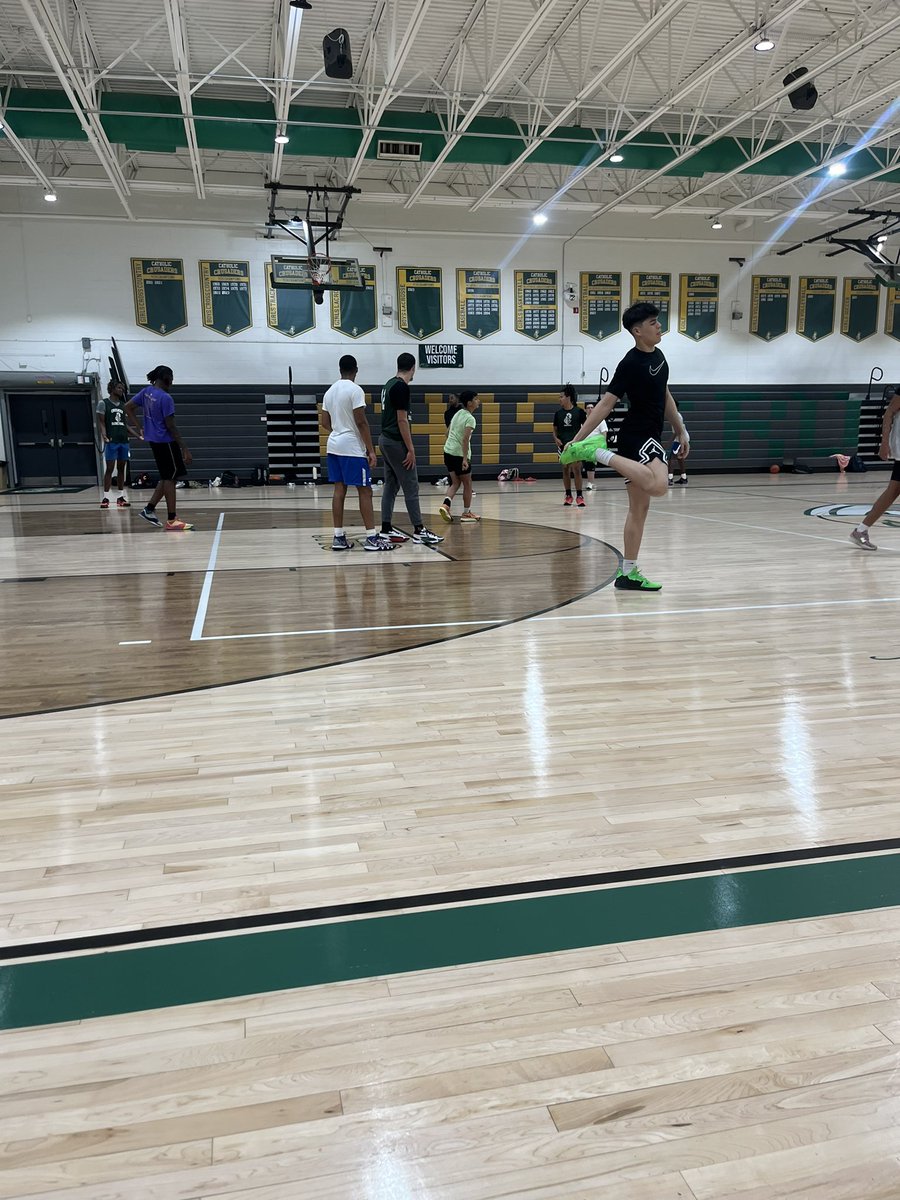 Gym #2 of the day at Catholic HS <a href="/bsteinburg/">Bobby Steinburg</a>. 

-Oak Hill transfer <a href="/AshWalker_2025/">Ashton Walker</a> will make a major impact on the team. 

-2026 <a href="/kosiMgbejiofor/">Kosi Mgbejiofor</a> is much improved and was finishing well around the rim. 

-Seniors <a href="/BraydenThorne23/">Brayden Thorne</a> and <a href="/JosiahRickards5/">Josiah rickards</a> are both high quality guards