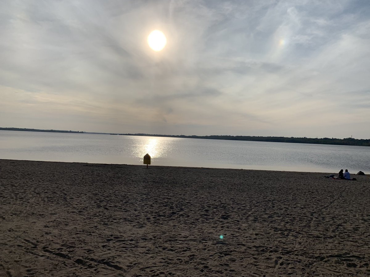 HeatherHubble's tweet photo. Hello beautiful Ottawa! A colleague of mine biked from Barrhaven downtown to this annual 2 day conference we have, impossible i thought- but with my e-bike, I managed in under an hour each way which I figured would have been comparable to traffic and was in my happy place! 🌿🌞🚴‍♀️ https://t.co/9NhqKncWaW