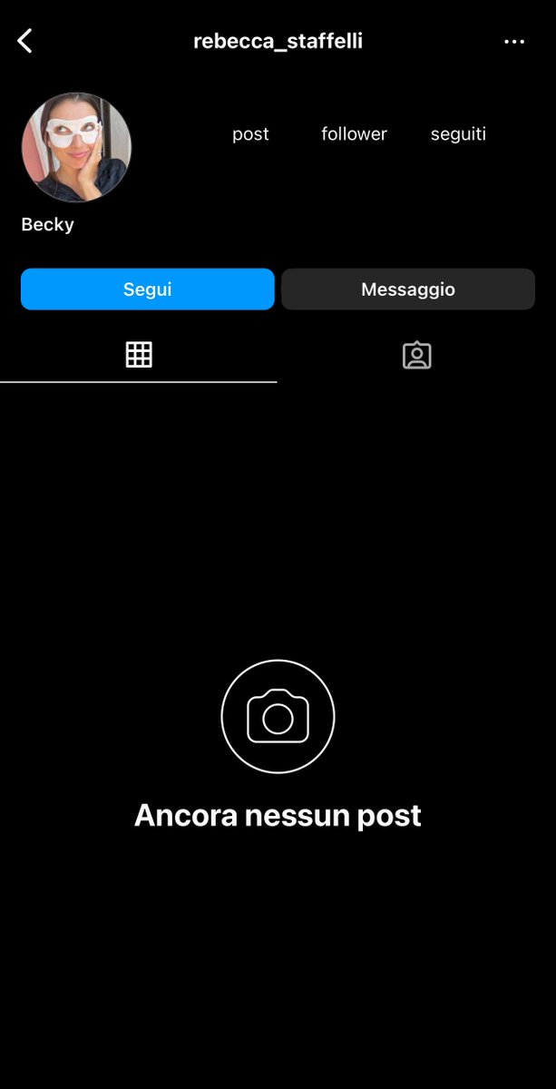thekingmatch's tweet photo. La solita incompetente che assumete come voce del web. Che dalle storie pubblicate su Instagram dimostra di non guardare H24 il programma con coppie inventate dal nulla. Ecco il classico pacco raccomandato che va avanti in Italia facendosi spazio perché è la figlia di….#grandefratello
