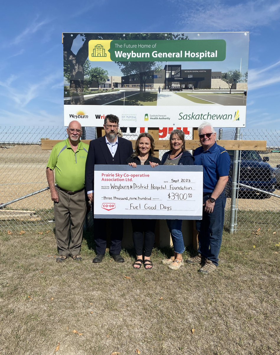 It was a GOOD day! Prairie Sky Co-op presented the Foundation with a cheque for $3,900 from the 50,000+ litres of fuel sold on Fuel Good Day.