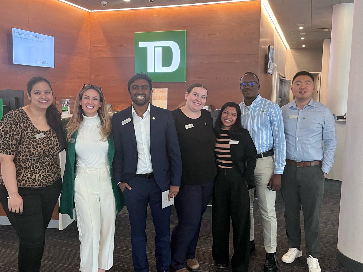 jsutherlandTD's tweet image. Wishing one of our team members, Alif, the very best as he embarks on the next step of his career at TD in Calgary! We are going to miss you- this not goodbye, but see you soon! #proudofyou #TDBarrington