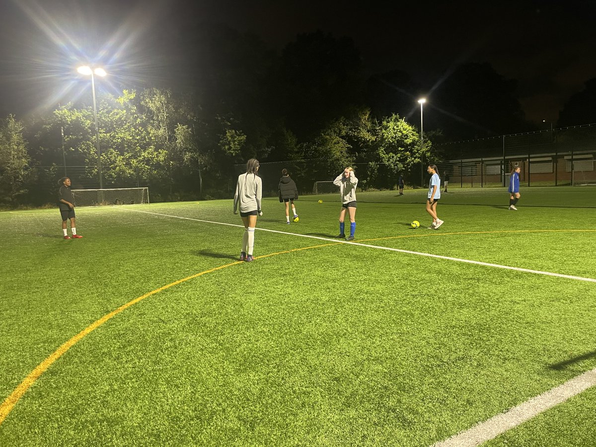 FCBluestarGirlsFooty (@didsfootygirls) on Twitter photo Calling all Yr9 girls.. we have 4 spaces in our fab U14 squad. Sociable team who welcome all ! <a href="/bluestar_fc/">FC Bluestar</a> <a href="/agilitylifesci/">Agility Life Sciences</a> Calling all Yr9 girls.. we have 4 spaces in our fab U14 squad. Sociable team who welcome all ! <a href="/bluestar_fc/">FC Bluestar</a> <a href="/agilitylifesci/">Agility Life Sciences</a>