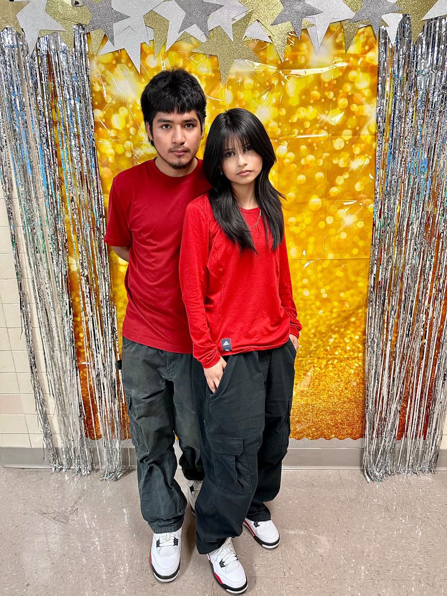 SgStuco's tweet photo. Hoco Day 2: Twin Tuesday https://t.co/w3MCO6F1wg