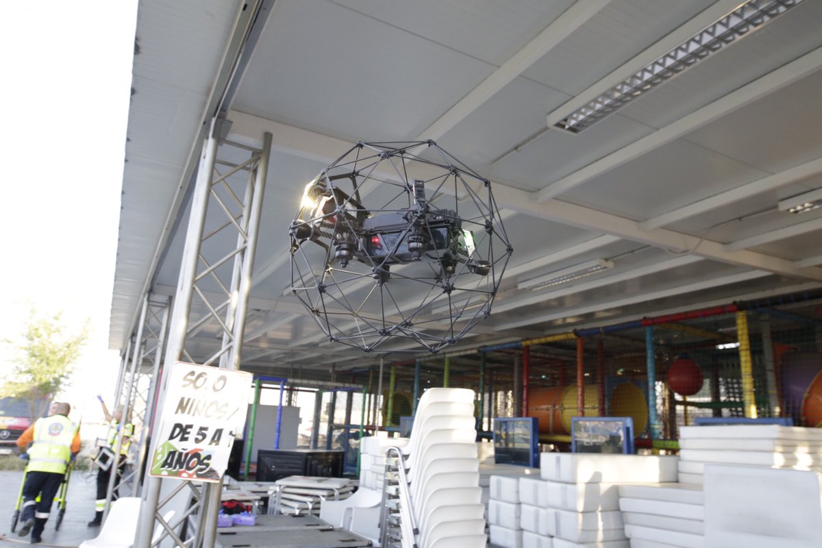 🤩 Wow! What an intensive third day of the week!  
🔭 And time flies, tomorrow is the last day of #AIW2023. 
☀️ See you tomorrow at Cuatro Vientos at 10:00.  

#UTM #ATM #Aircraft #UAV #UAS #ATM #AirTraffic #Airspace