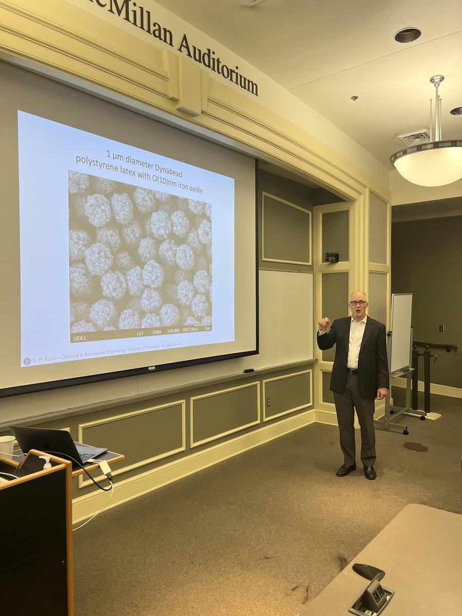 Inspiring talk of @EMFurst here at <a href="/AuburnU/">Auburn University</a> on #colloids 🧪🔍 or how to make a big impact with tiny particles