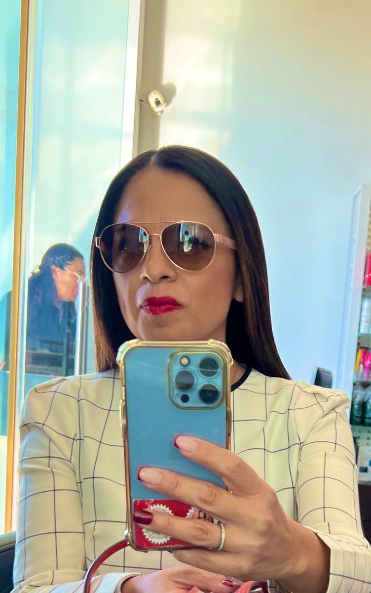 MiriamMozo's tweet image. Hoy pienso en una sola meta ¿tu?
#empoderando 
#hablemosdeeducación 
#FelizMiercoles