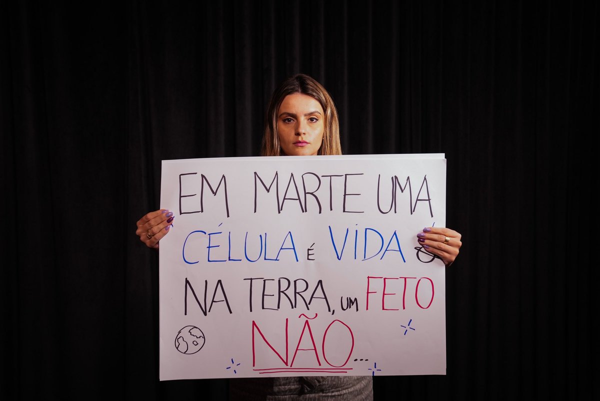 Amanda Vettorazzo tweet media