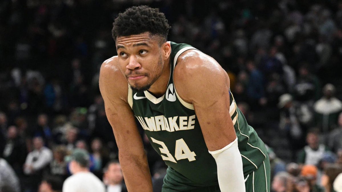 slamstudios's tweet photo. Fun fact: the Bucks now have the Trail Blazers, Nets, &amp; Bucks’ all-time leading scorers:

- Blazers: Damian Lillard (19.4K)
- Nets: Brook Lopez (10.4K)
- Bucks: Giannis (16.3K) https://t.co/emyTy9jNbs