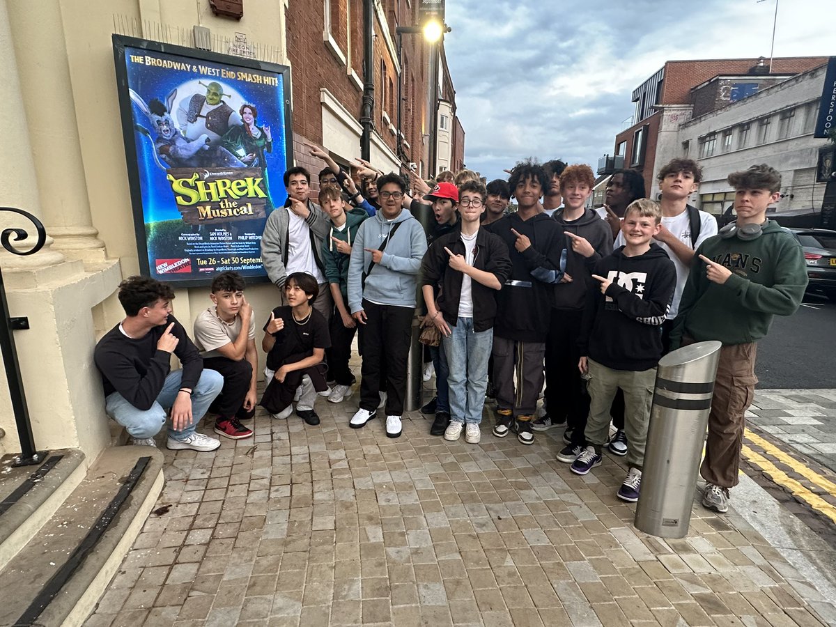 CoombeBoysDrama's tweet photo. Our second trip out tonight this time to @NewWimbTheatre to see #ShrekTheMusical #BusyWeek #CBSEnrichedExperiences #CBSDramaTeamπ https://t.co/gJvEwbcNpm