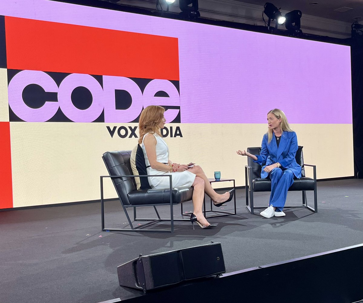 BCG's tweet image. BCG is swiping right on great sessions at #CodeCon with @bumble founder Whitney Wolfe Herd. #BCGatCode