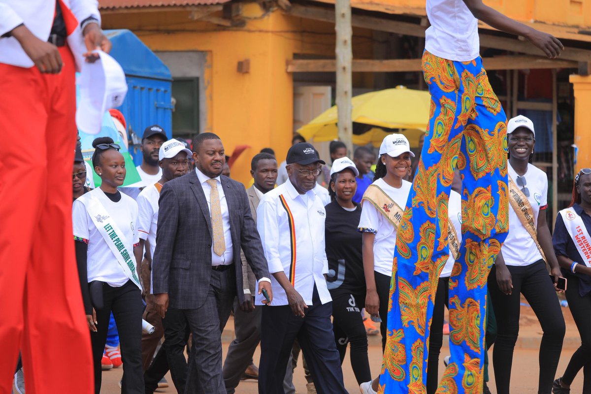 TourismBoardUg's tweet image. #WorldTourismDay23 has been a great success. Thanks you #Hoima for the hospitality, and all the partners and sister agencies for the wonderful work done.

A special thanks to guest of honor, the Prime Minister Rt. Hon @R_Nabbanja, the Minister of Tourism, Wildlife and