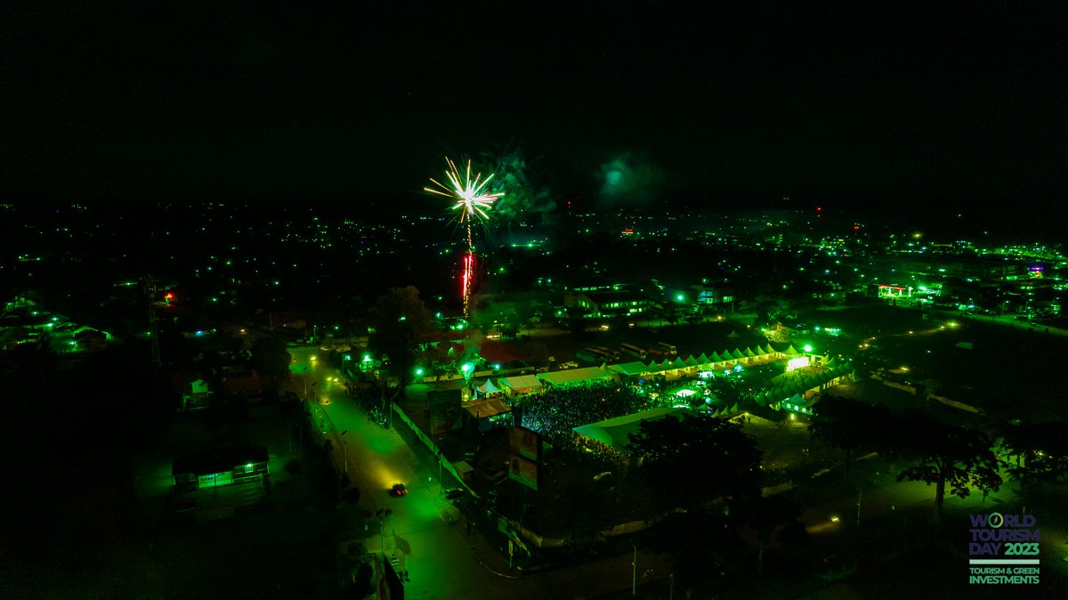 TourismBoardUg's tweet image. #WorldTourismDay23 has been a great success. Thanks you #Hoima for the hospitality, and all the partners and sister agencies for the wonderful work done.

A special thanks to guest of honor, the Prime Minister Rt. Hon @R_Nabbanja, the Minister of Tourism, Wildlife and