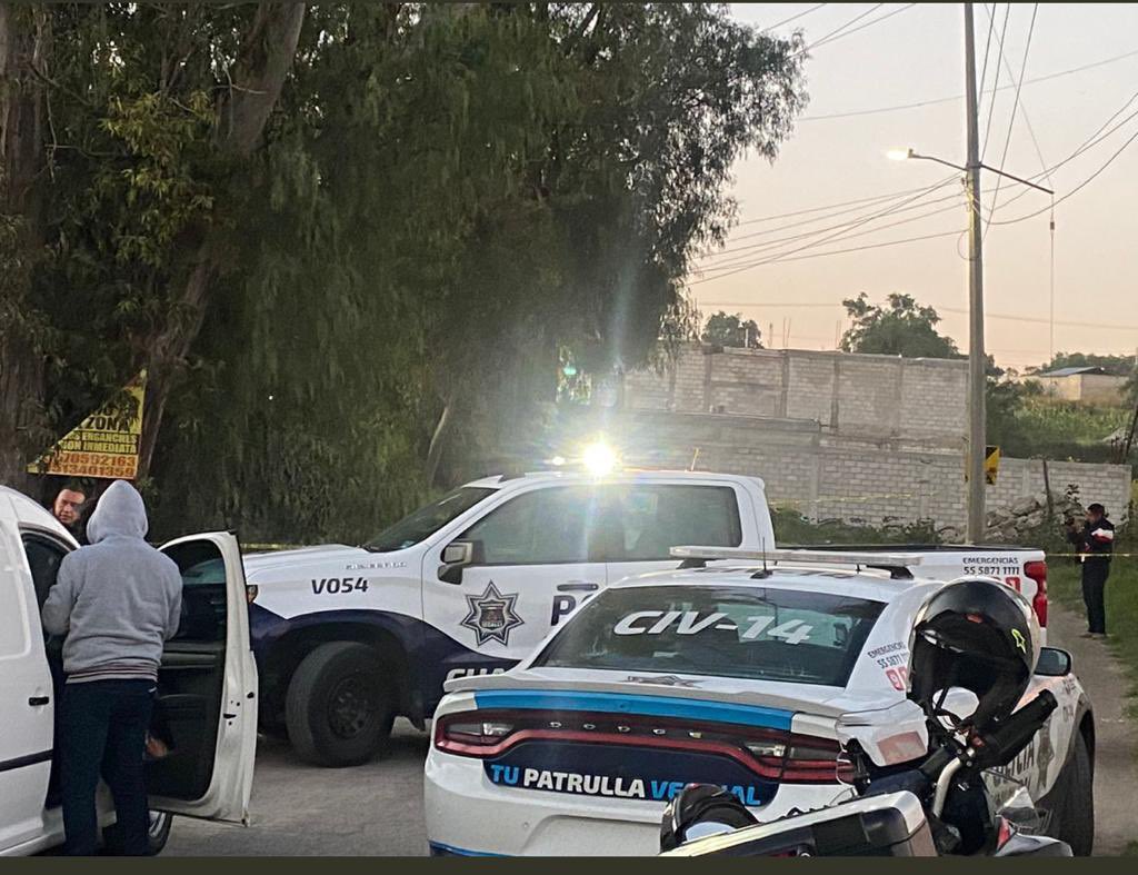 c4jimenez's tweet photo. UN CUERPO TORTURADO y AMARRADO, EXTORSIONES, ROBOS de AUTO…
Es @GobIzcalli y su inseguridad.
Y @KarlaFiesco contrató de “asesor de seguridad" a José Jorge Amador, quien fue destituido del cargo de jefe de la policía en @GobNeza

Detalles en #C4EnAlerta https://t.co/KJABreL037