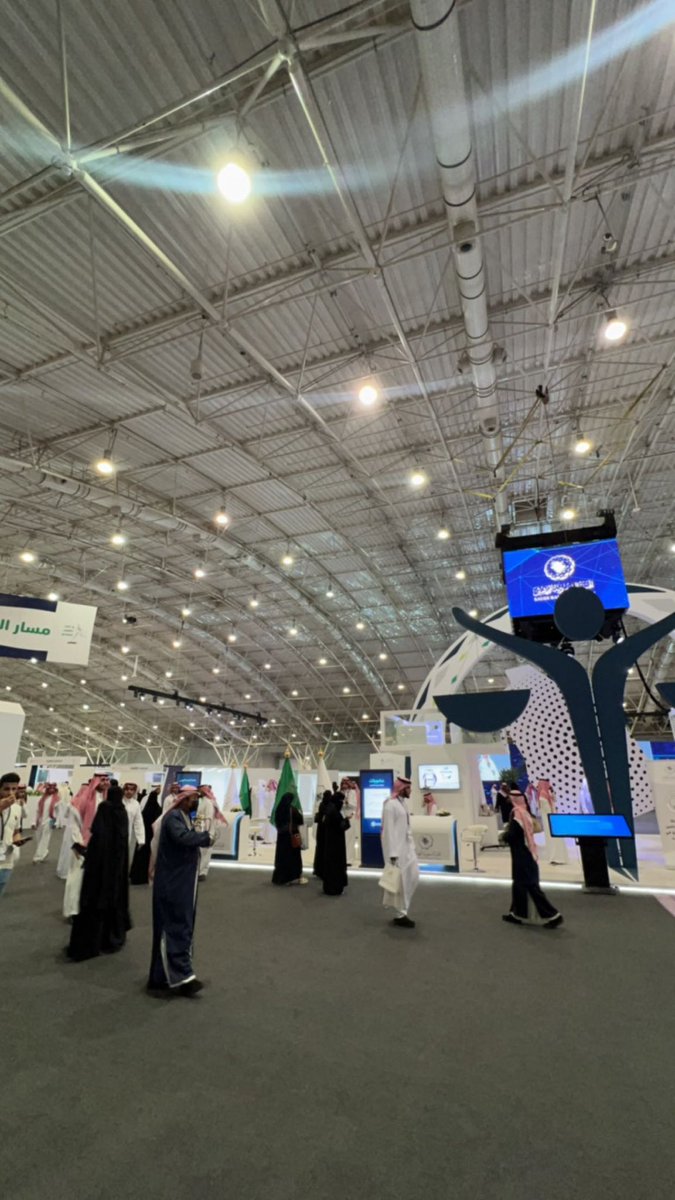 عبدالله tweet media