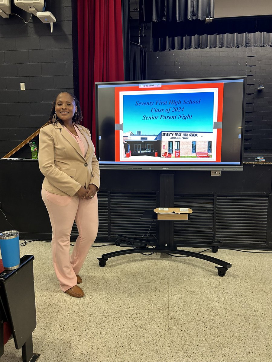 MzLCarter1's tweet photo. Senior Parent Night meeting in progress! I’m feeling proud/emotional. My baby is a senior this year so I’m here on double duty!🥹 GREAT things are happening at @71sthighccs! @Niesha_Wither @travisgreene03 @qspencer1085 #FutureAPCarter #seniorthings #classof2024 #mommyduty https://t.co/eSdd6CKoW6