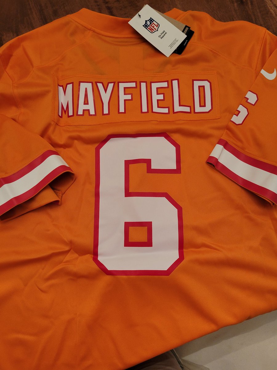 hobbyhammers's tweet photo. Hey @bakermayfield 

What's a dude gotta do to get an autograph or meet and greet since you'll be in town this weekend? 

I can get over to the dome early or stay later.   

Thanks,
Your #1 Fan https://t.co/K6kXAZZGSb