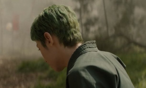 ㅤㅤㅤㅤㅤㅤㅤㅤ
      หายไปไม่กี่วัน  —  ตอนนี้เขาอยู่ไหนกันหมด หรือฉันมาเช้ามืดมันเลยเงียบผิดจากเดิม
ㅤㅤㅤㅤㅤㅤㅤㅤ